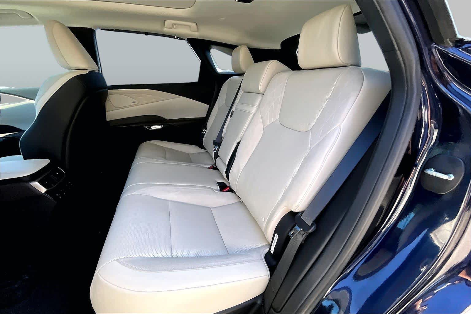 Used 2024 Lexus RX 350 FWD w/ Convenience Package image 21