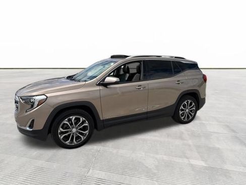 Used 2018 GMC Terrain SLT w/ Preferred Package AWD/4WD image 2