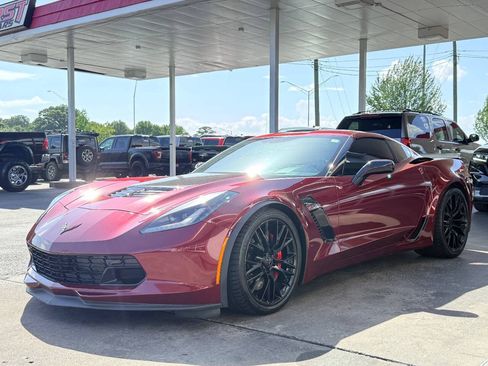 Used 2016 Chevrolet Corvette Z06 w/ 3LZ Preferred Equipment Group RWD image 6