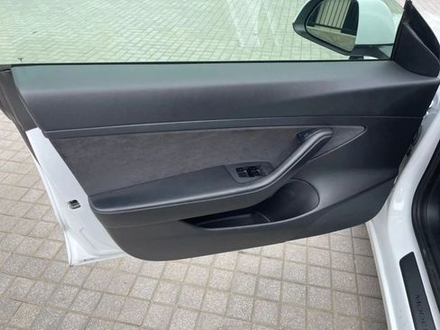 Used 2023 Tesla Model 3 Standard Range image 30