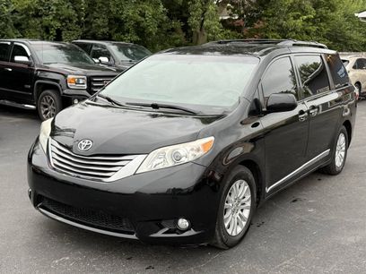 Used 2016 Toyota Sienna XLE w/ XLE Navigation Package