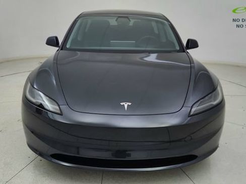 Used 2025 Tesla Model 3 Long Range AWD/4WD image 2