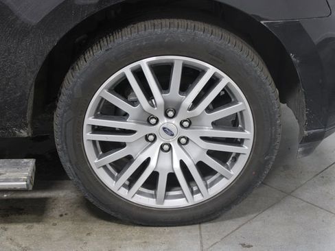 Used 2022 Ford Expedition Platinum image 13