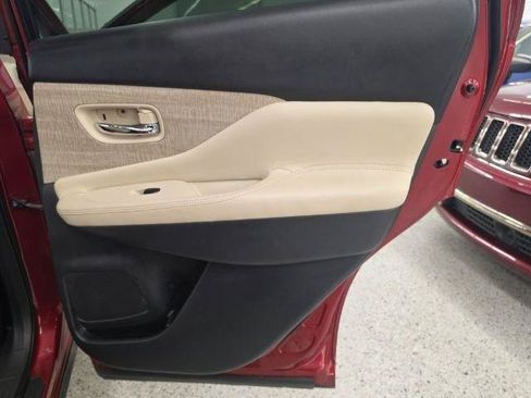 Used 2020 Nissan Murano SV FWD image 36