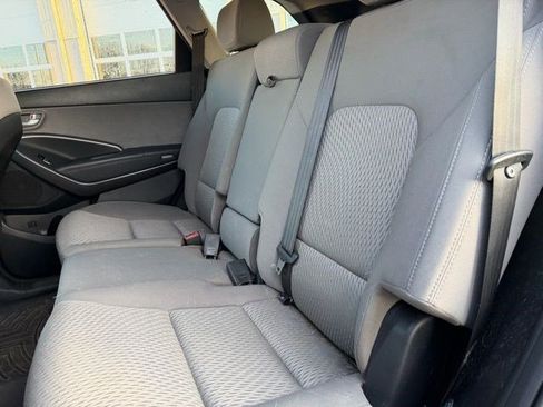 Used 2016 Hyundai Santa Fe SE image 20