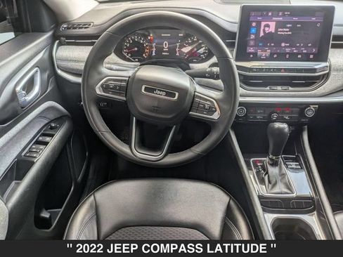 Used 2022 Jeep Compass Latitude FWD image 14