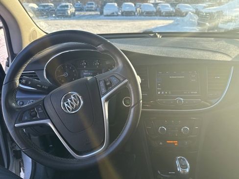 Certified 2022 Buick Encore Preferred w/ Safety Package image 4