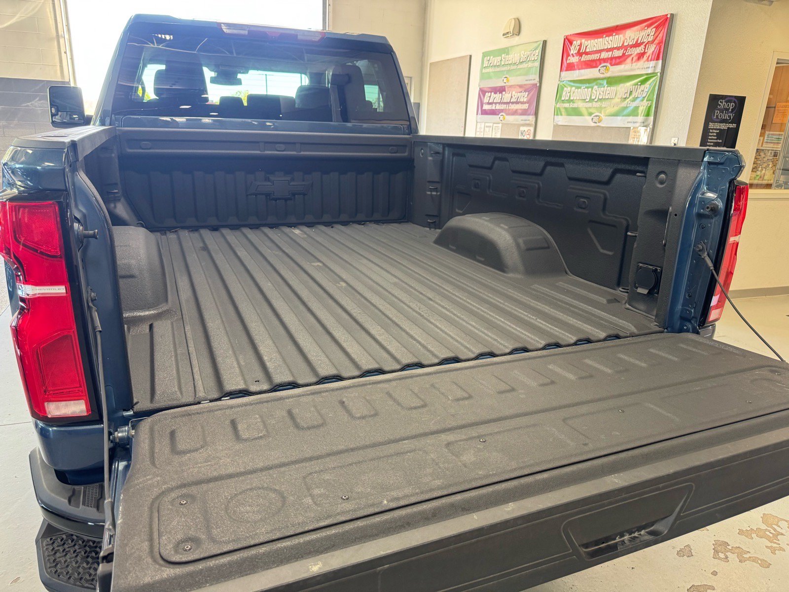 Used 2026 Chevrolet Silverado 2500 LT w/ Trail Boss Package AWD/4WD image 8