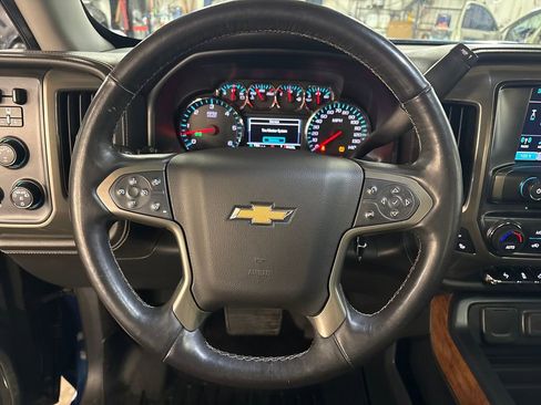 Used 2017 Chevrolet Silverado 1500 High Country AWD/4WD image 20