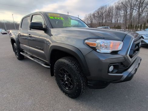 Certified 2023 Toyota Tacoma SR5 w/ SX Package image 9