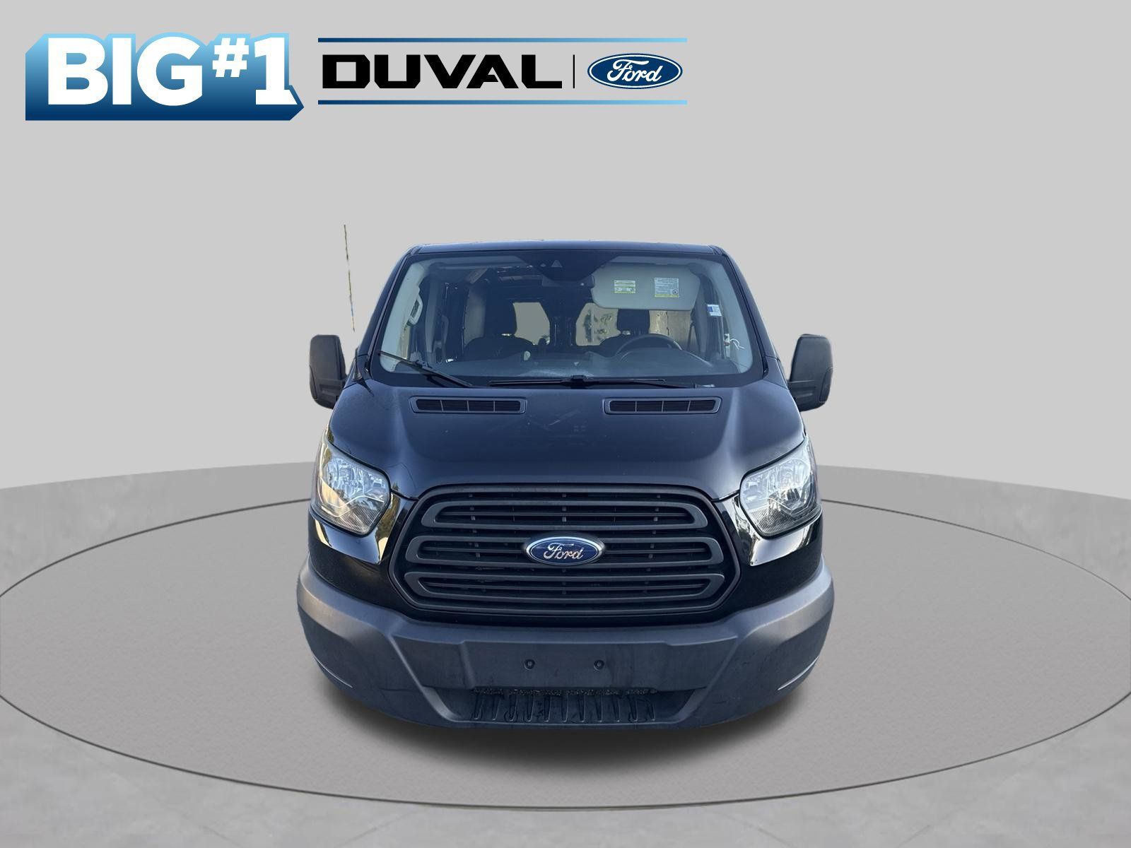 Used 2019 Ford Transit 250 130 Low Roof RWD image 7