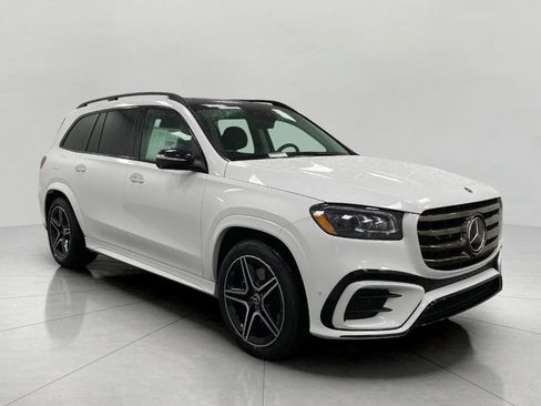 New 2026 Mercedes-Benz GLS 450 4MATIC image 38