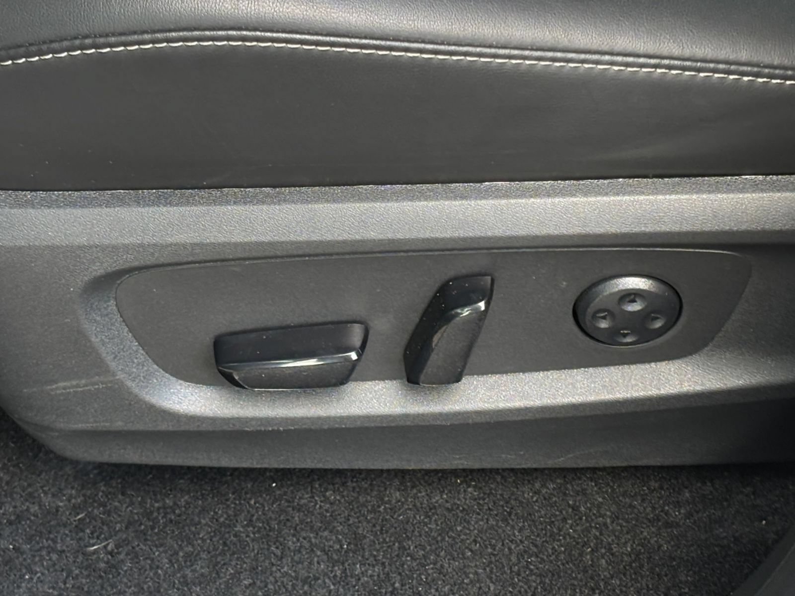 Used 2026 INFINITI QX60 Luxe FWD image 22