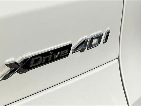 Used 2019 BMW X5 xDrive40i w/ Premium Package 2 AWD/4WD image 11