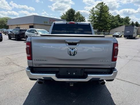 Used 2019 RAM 1500 Laramie AWD/4WD image 13