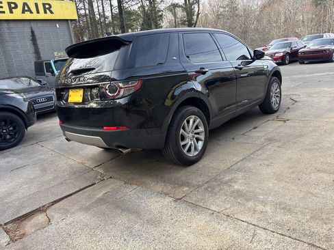 Used 2016 Land Rover Discovery Sport HSE image 5