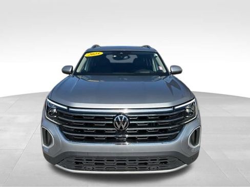 Used 2025 Volkswagen Atlas SEL image 7