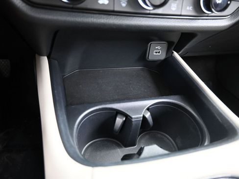 Used 2023 Honda HR-V LX image 38