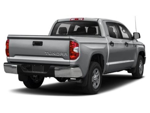 Used 2019 Toyota Tundra SR5 w/ SR5 Upgrade Package AWD/4WD image 2