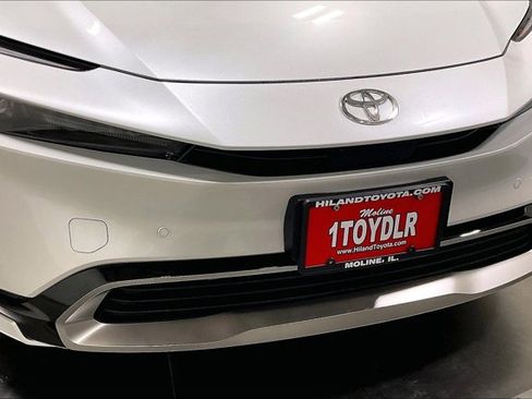 New 2026 Toyota Prius XSE Premium FWD image 34