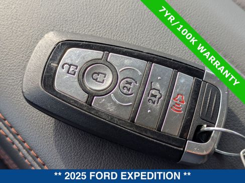 Certified 2025 Ford Expedition Active RWD image 39