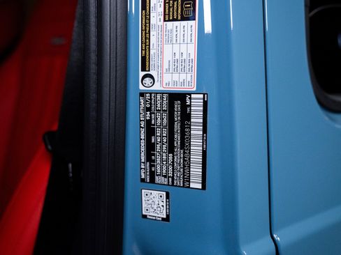 Used 2025 Mercedes-Benz G 63 AMG 4MATIC image 24