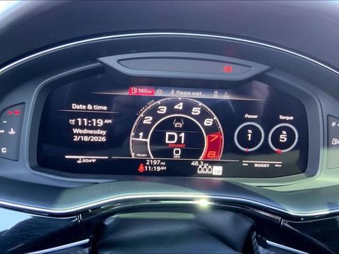 Certified 2025 Audi RS Q8 performance image 23