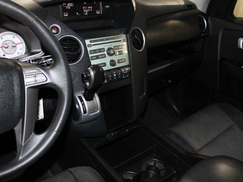 Used 2010 Honda Pilot EX image 15