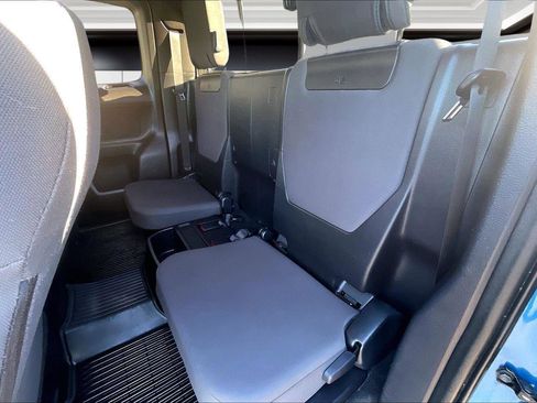 Used 2018 Toyota Tacoma TRD Sport image 26