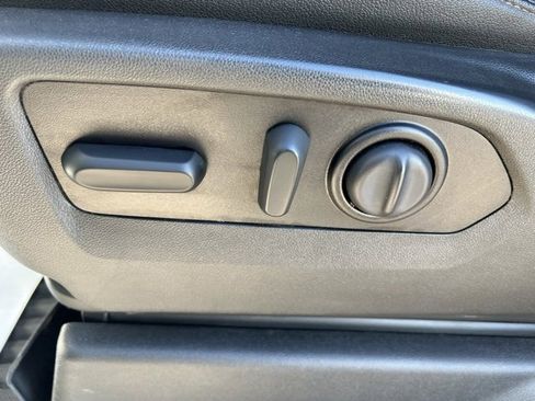 Used 2022 Chevrolet Silverado 2500 LTZ w/ LTZ Plus Package image 23