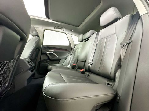 New 2025 Audi Q5 Premium image 22