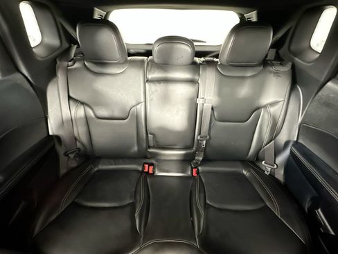 Used 2021 Jeep Compass Latitude AWD/4WD image 13