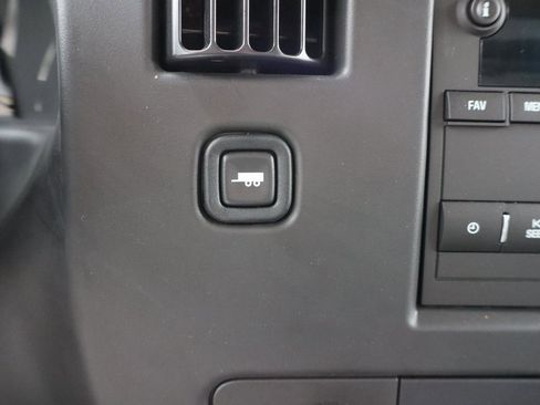 New 2025 Chevrolet Express 3500 w/ Power Convenience Package image 20