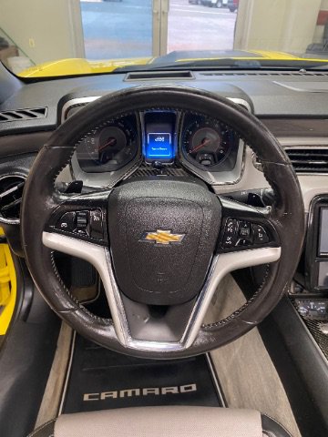 Used 2015 Chevrolet Camaro LT RWD image 18