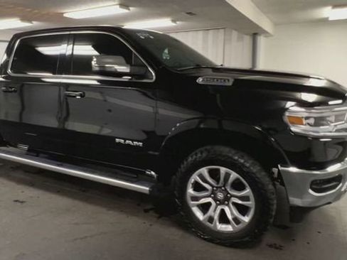 Used 2024 RAM 1500 Limited image 2
