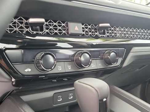 Used 2025 Honda Accord EX-L image 22