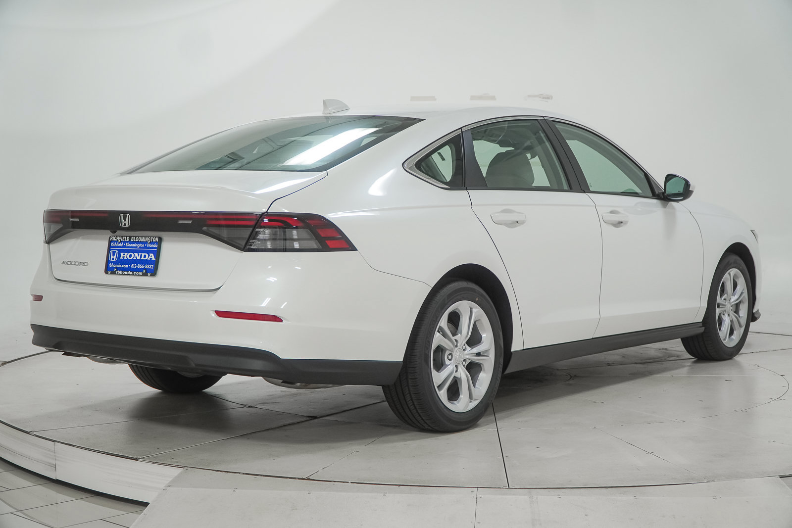 New 2026 Honda Accord LX image 10