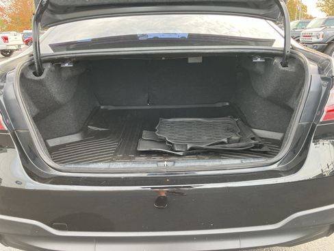 Used 2021 Subaru Legacy Premium image 32