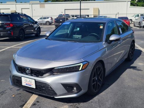Certified 2022 Honda Civic Sport Touring image 6
