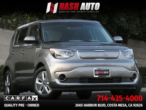 Used 2018 Kia Soul EV image 1