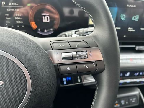 New 2026 Hyundai Kona SEL Premium image 17