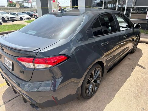 Used 2025 Toyota Corolla SE FWD image 4