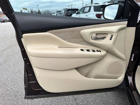 Used 2019 Nissan Murano SL w/ SL Technology Package image 10