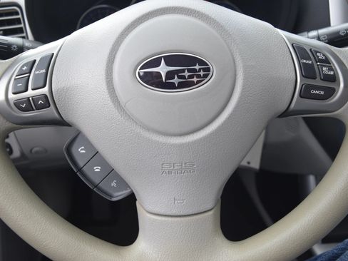 Used 2013 Subaru Forester 2.5X w/ Alloy Wheel Pkg AWD/4WD image 12