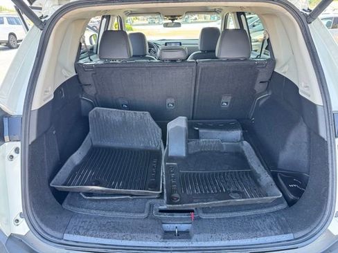 Used 2021 Nissan Rogue SV w/ Premium Package FWD image 21
