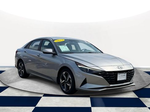 Certified 2023 Hyundai Elantra SEL w/ Convenience Package FWD image 1