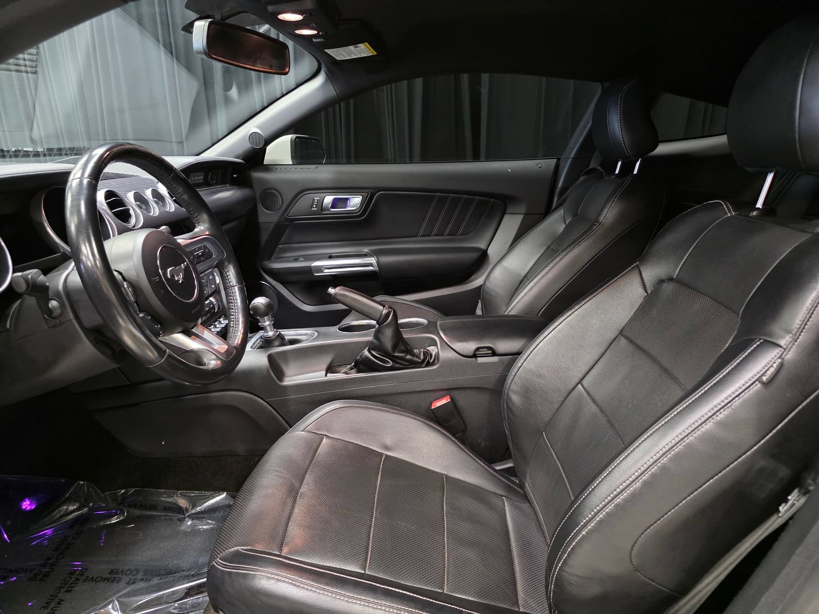 Used 2018 Ford Mustang GT Premium w/ GT Performance Package RWD image 18