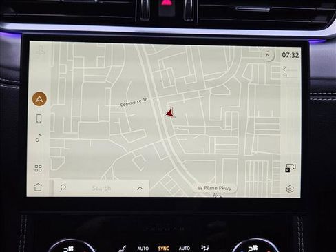 Used 2021 Jaguar F-PACE R-Dynamic S image 14