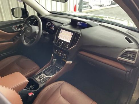 Used 2019 Subaru Forester Touring AWD/4WD image 25