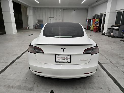 Used 2023 Tesla Model 3 Performance image 5